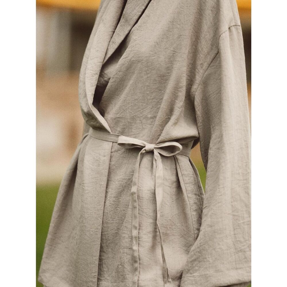 ZARA BELTED TEXTURED KIMONO
DARK BEIGE - Picture 7 of 7